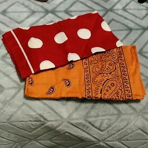 2 cute fall bandanas orange and red